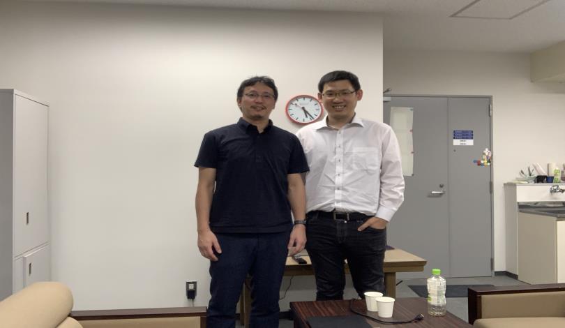 陳柏宏教授至日本大阪大學訪問Prof. Hirose，進行研究交流與實驗室參觀。